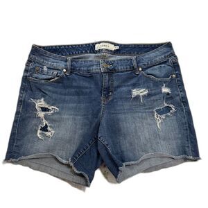 Torrid distressed, blue, dark wash, Shorts Size 18